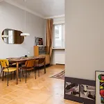 Plac Zbawiciela Stylish Apartment