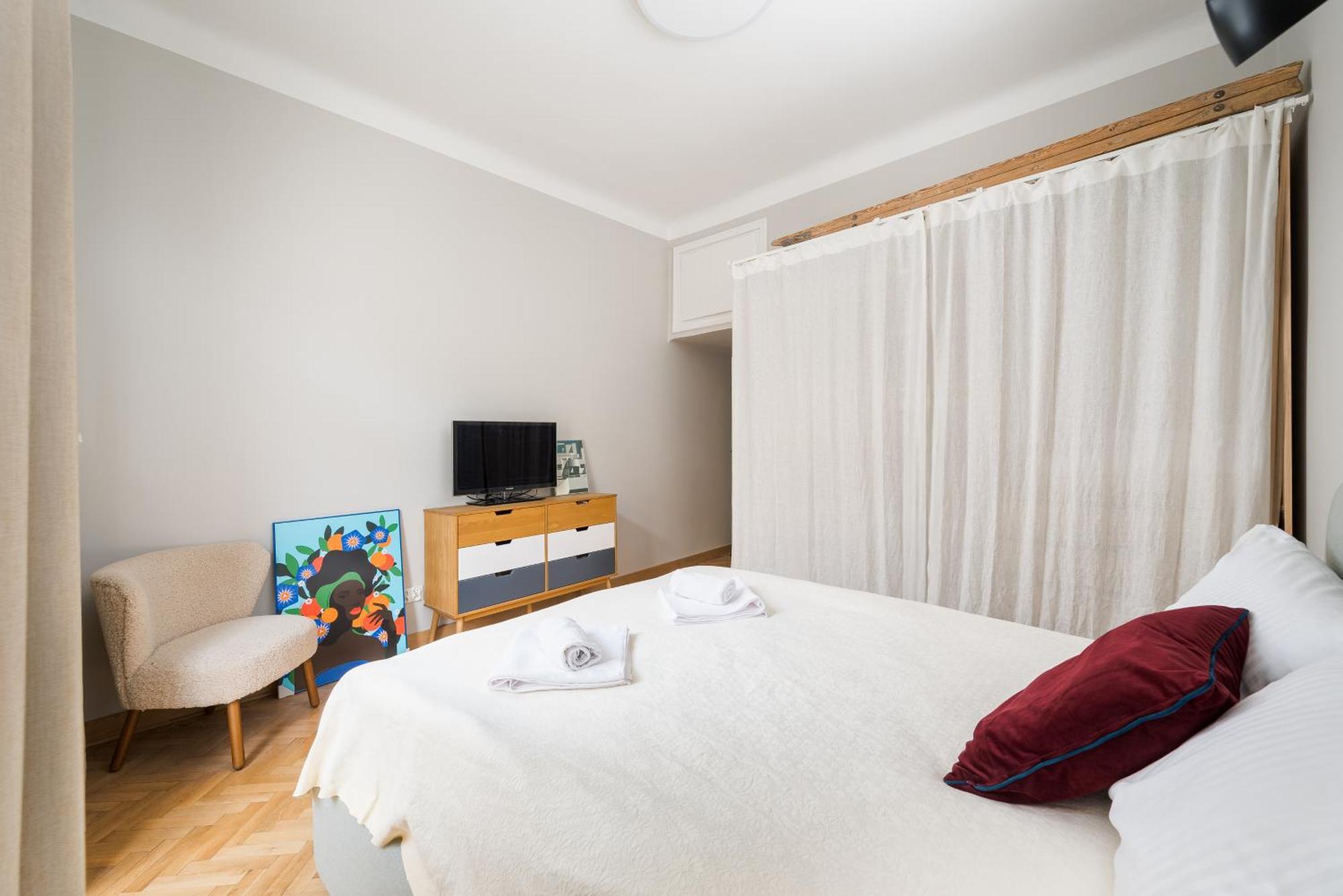 Plac Zbawiciela Stylish Apartament