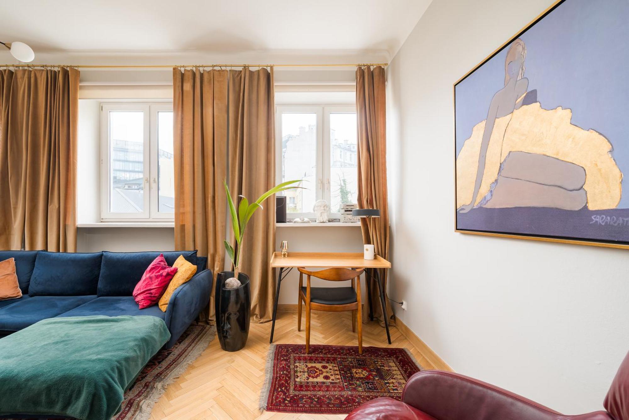 Apartament Plac Zbawiciela Stylish